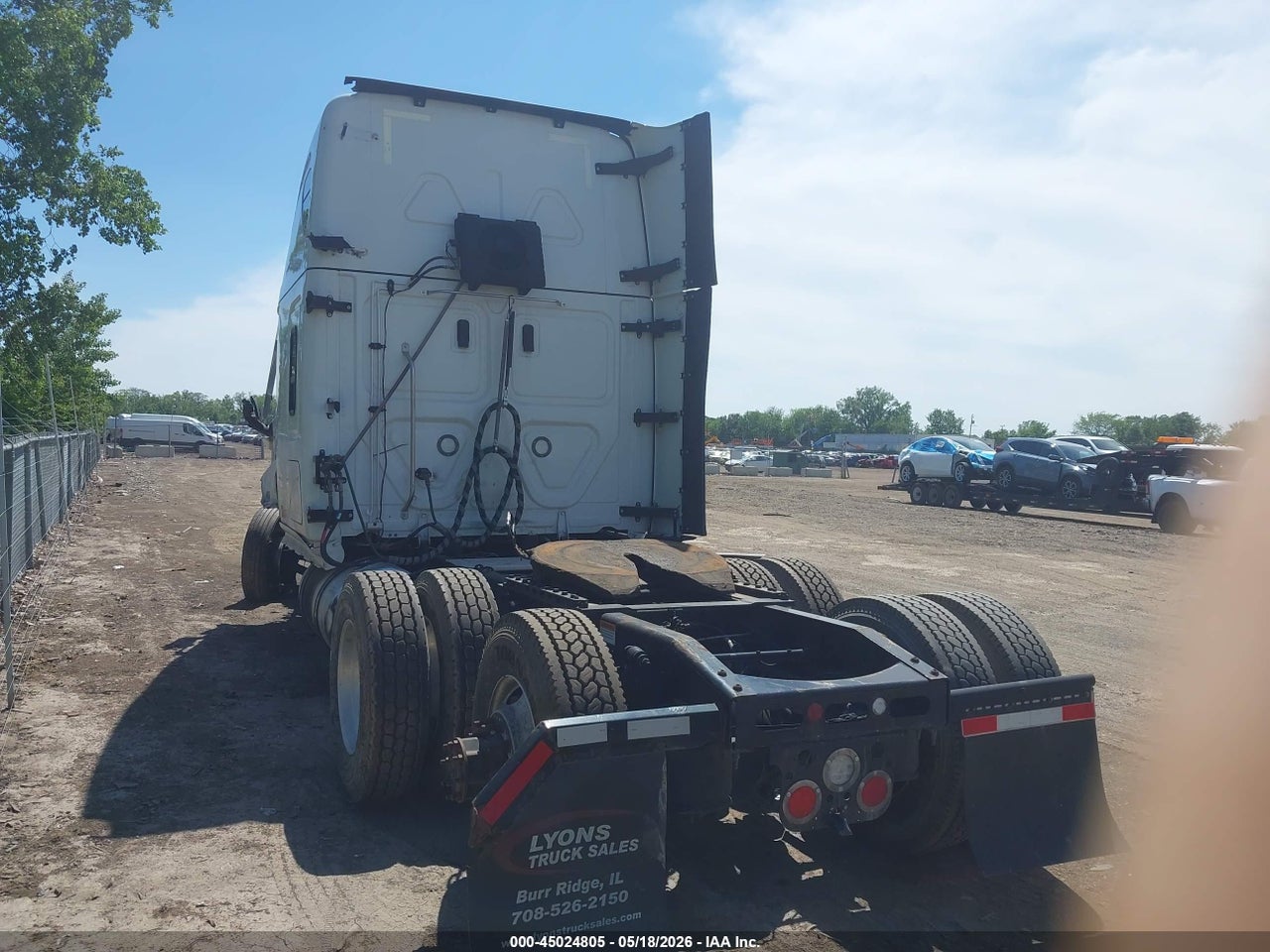 2023 FREIGHTLINER NEW CASCADIA 126 · 3/4