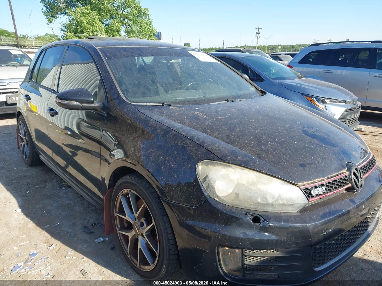 WVWHD7AJ9BW****** · 2011 VOLKSWAGEN GTI 4-DOOR