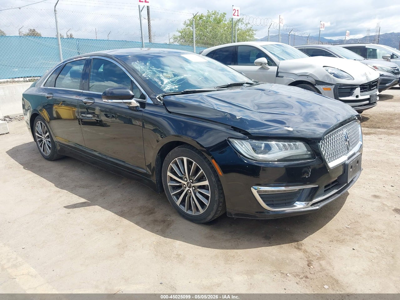 3LN6L5LU3HR****** · 2017 LINCOLN MKZ HYBRID SELECT