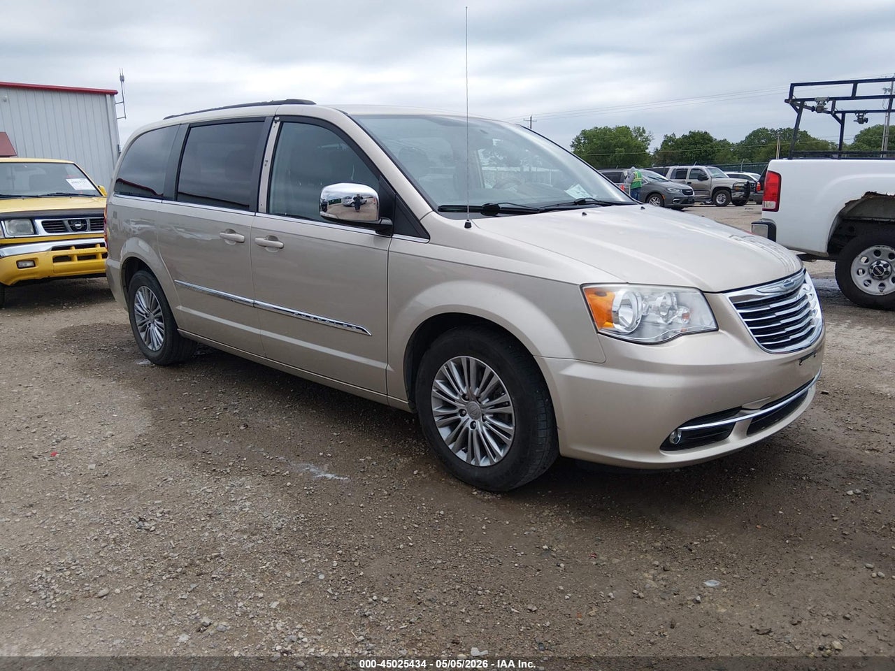 2C4RC1CG9ER****** · 2014 CHRYSLER TOWN &amp; COUNTRY TOURING-L