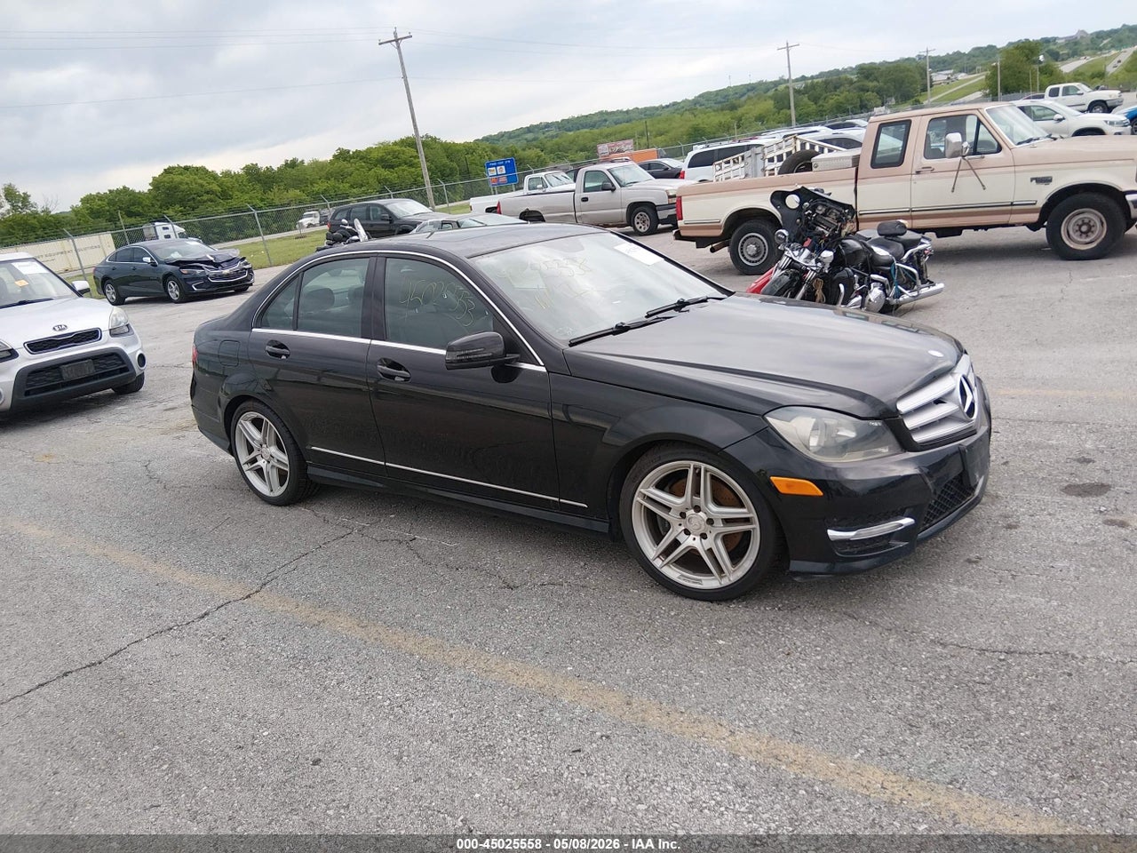 WDDGF8AB7DR****** · 2013 MERCEDES-BENZ C 300 SPORT 4MATIC