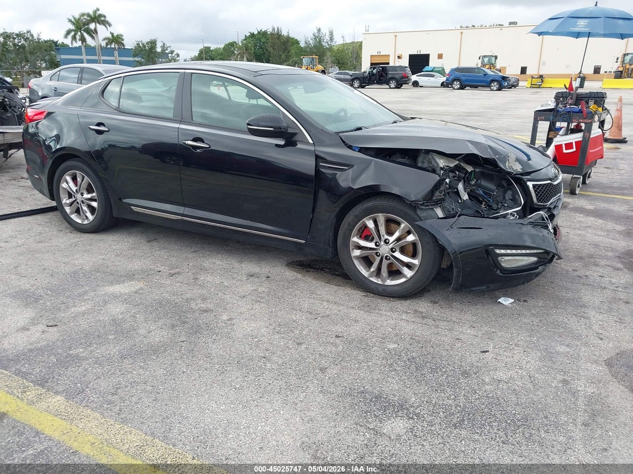 5XXGR4A61DG****** · 2013 KIA OPTIMA SX