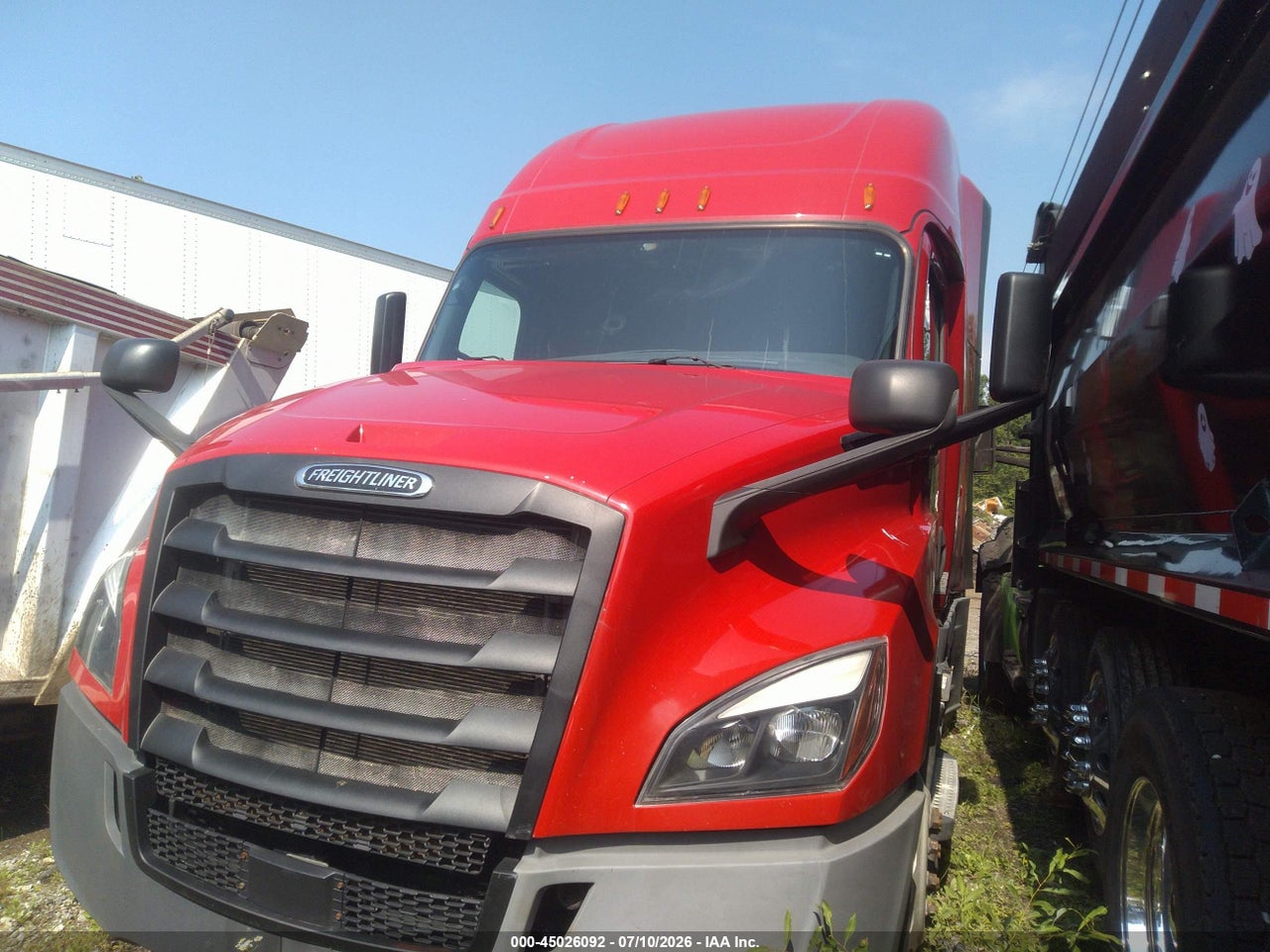 3AKJHHDR9KS****** · 2019 FREIGHTLINER NEW CASCADIA 126