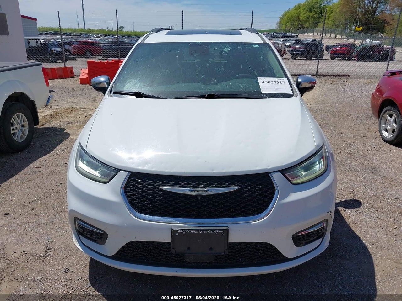 2023 CHRYSLER PACIFICA LIMITED · 6/11