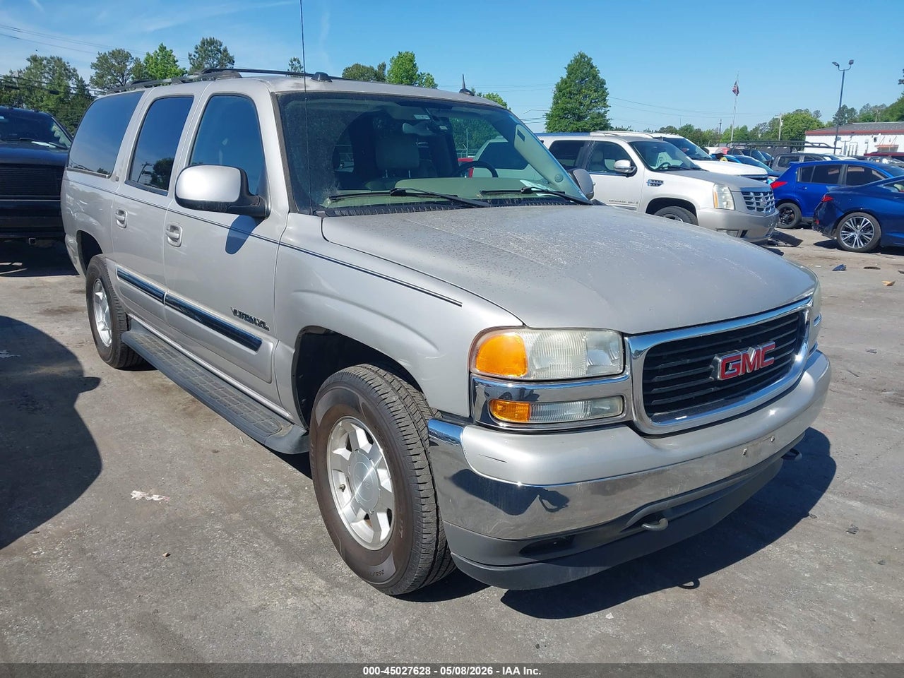 1GKFK16Z75J****** · 2005 GMC YUKON XL 1500 SLT