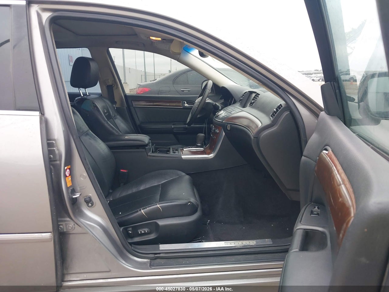 2008 INFINITI M35 · 5/11