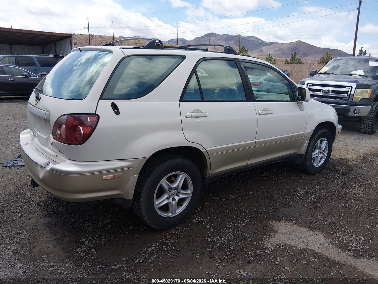1999 LEXUS RX 300   · 4/11