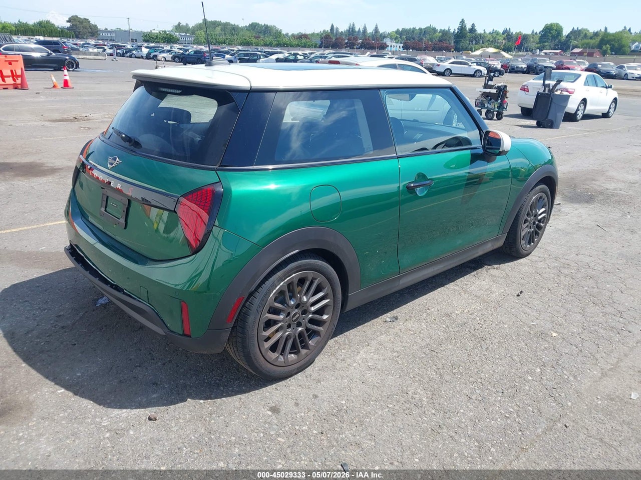 2025 MINI HARDTOP COOPER S · 4/11