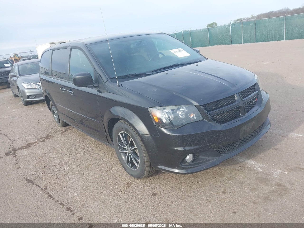 2C4RDGEG2GR****** · 2016 DODGE GRAND CARAVAN R/T