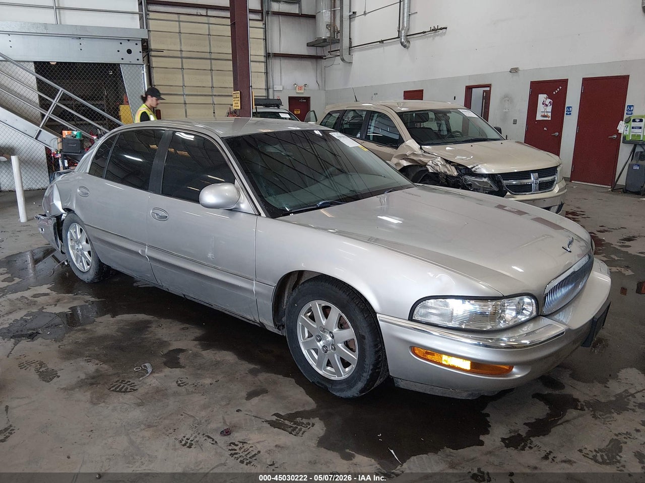 1G4CW54K044****** · 2004 BUICK PARK AVENUE