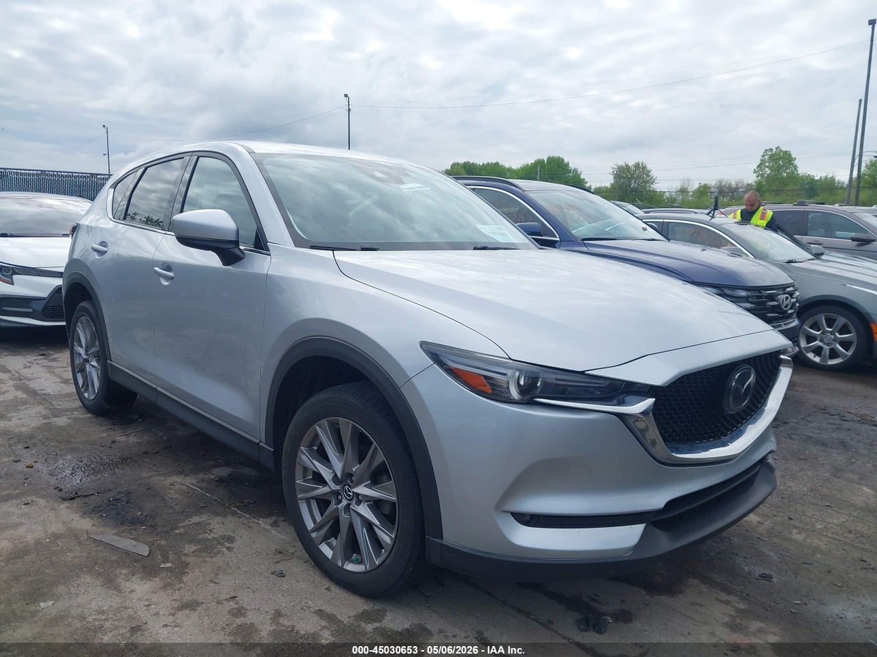 JM3KFBDM2L1****** · 2020 MAZDA CX-5 GRAND TOURING