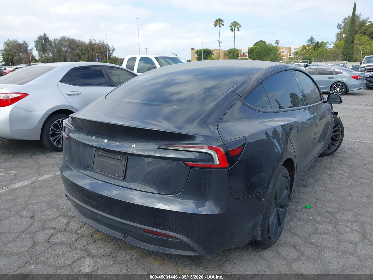 2025 TESLA MODEL 3 LONG RANGE REAR-WHEEL DRIVE/STANDARD REAR-WHEEL DRIVE · 4/10