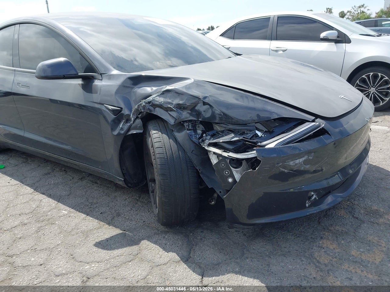 2025 TESLA MODEL 3 LONG RANGE REAR-WHEEL DRIVE/STANDARD REAR-WHEEL DRIVE · 6/10