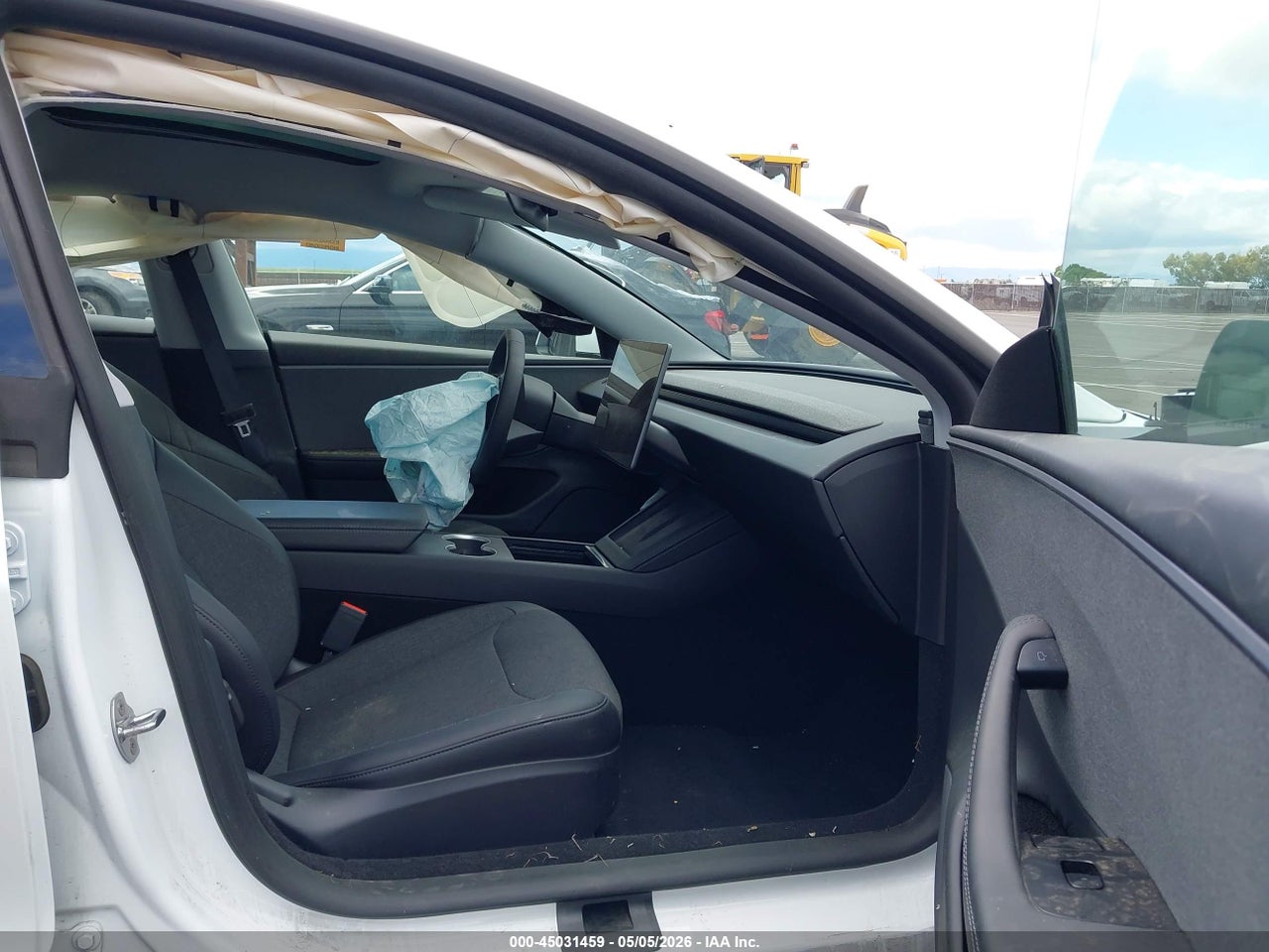 2025 TESLA MODEL 3 LONG RANGE REAR-WHEEL DRIVE/STANDARD REAR-WHEEL DRIVE · 5/6