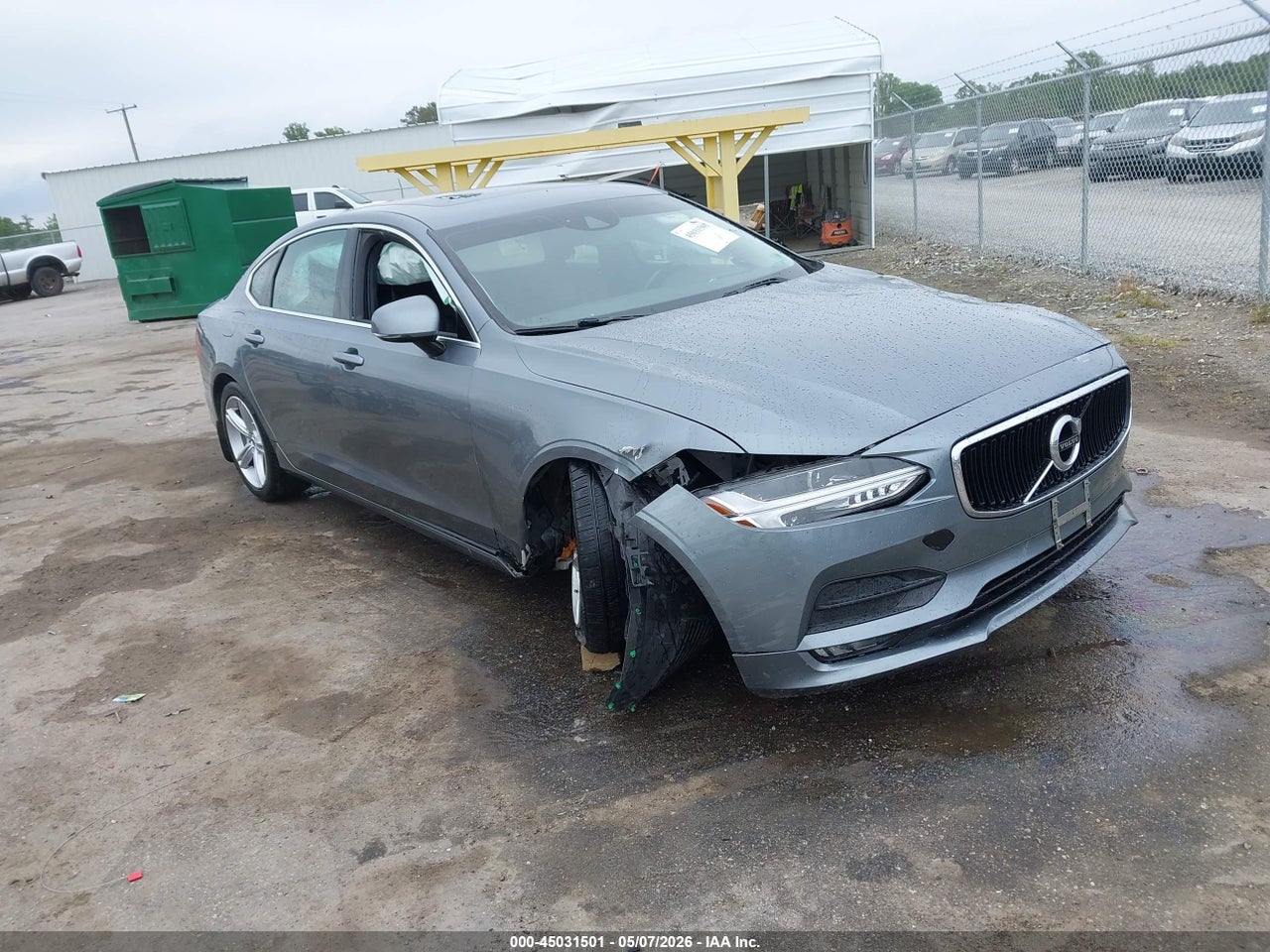 LVY982MK3JP****** · 2018 VOLVO S90 T5 MOMENTUM