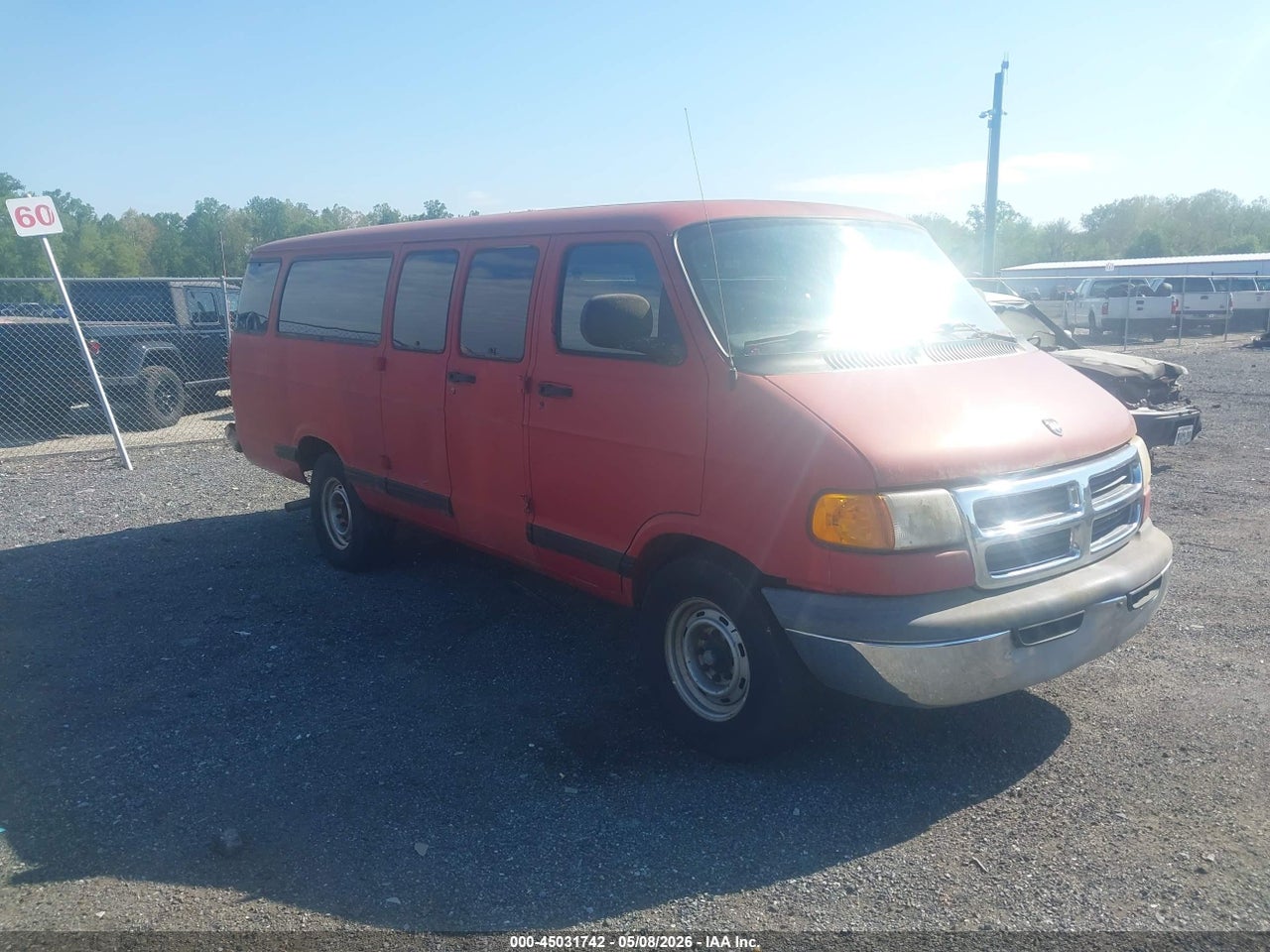2B5WB35Z2XK****** · 1999 DODGE RAM WAGON 3500