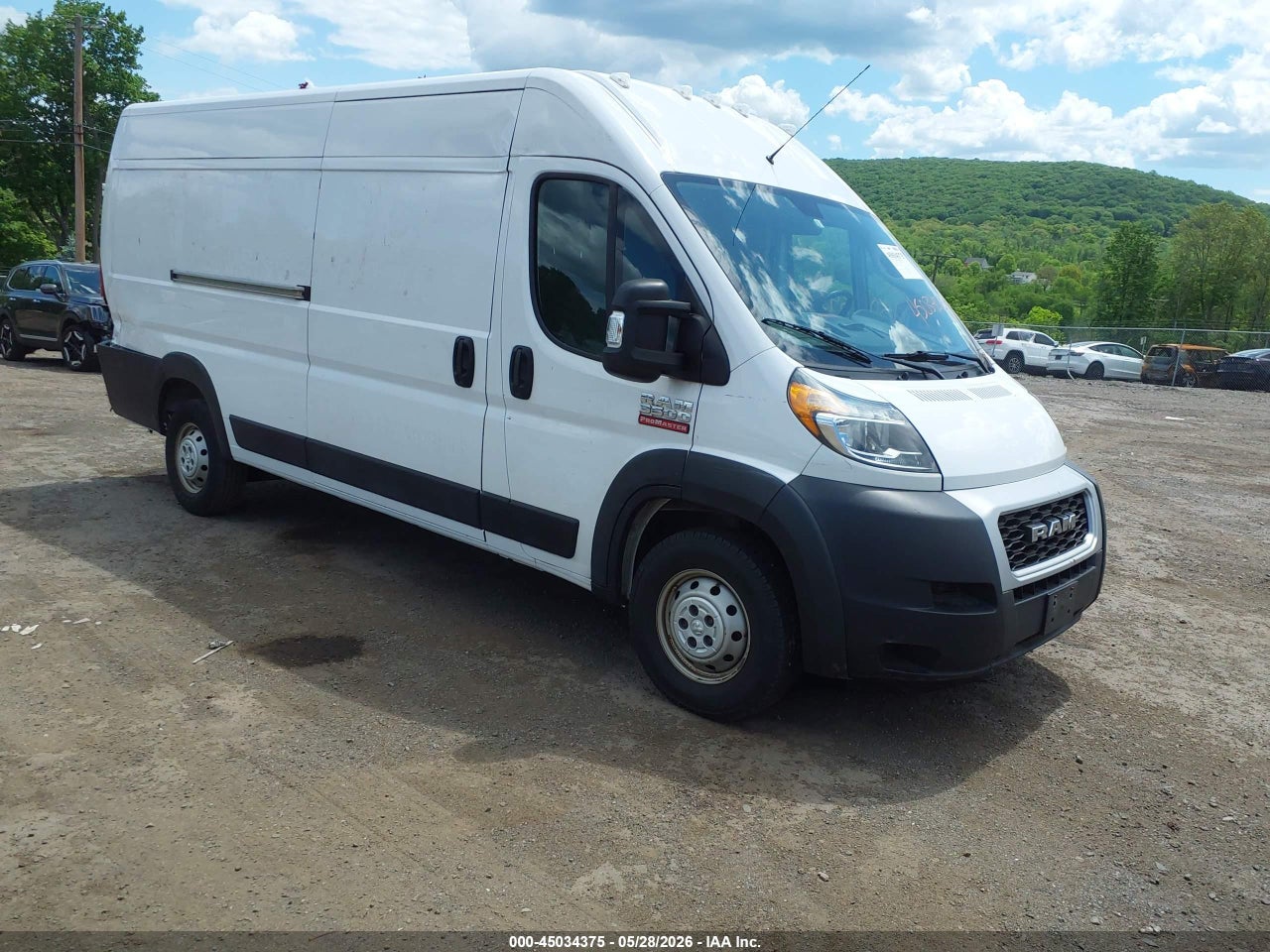 3C6URVJG3KE****** · 2019 RAM PROMASTER 3500 CARGO VAN HIGH ROOF 159 WB EXT