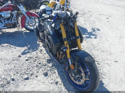 2021 SUZUKI GSX-S750 M/Z