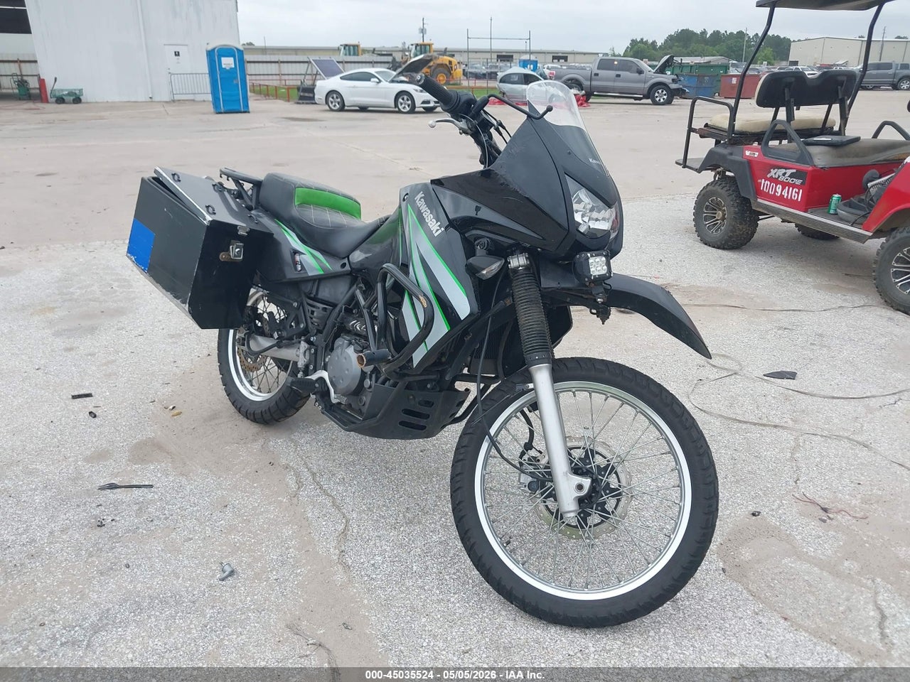 JKAKLEE109D****** · 2009 KAWASAKI KL650 E
