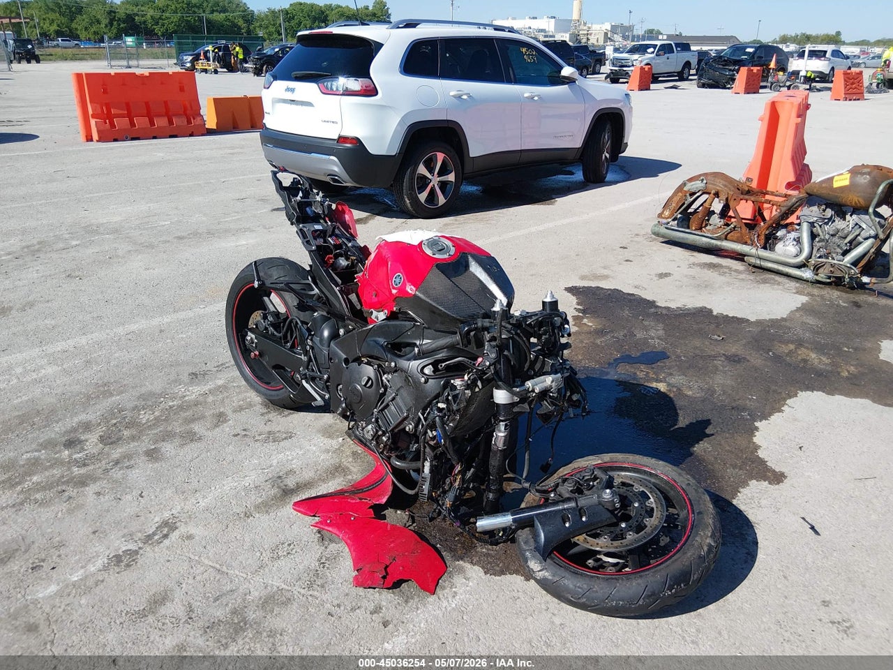 JYARN23E6EA****** · 2014 YAMAHA YZFR1