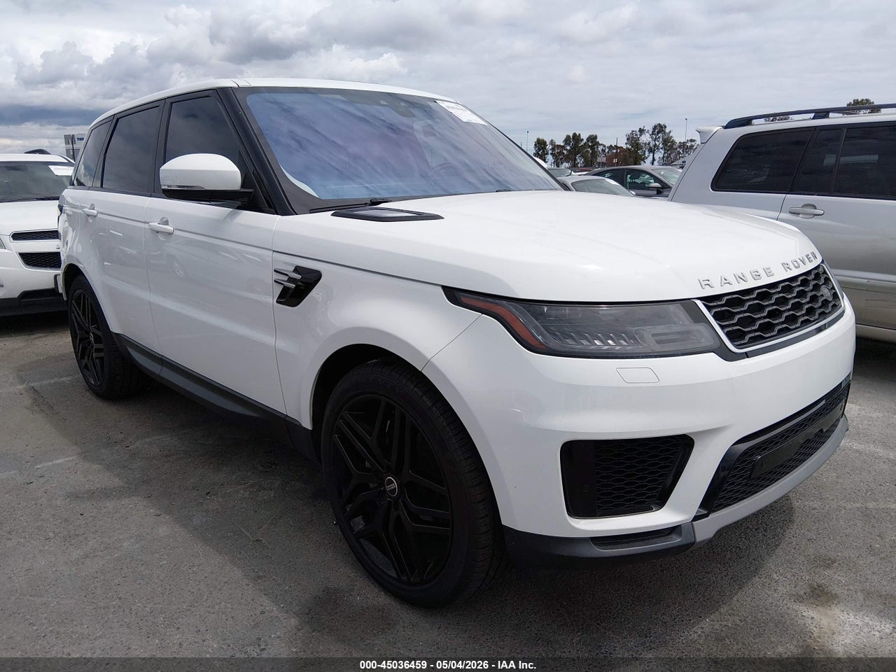 SALWG2RV0JA****** · 2018 LAND ROVER RANGE ROVER SPORT SE