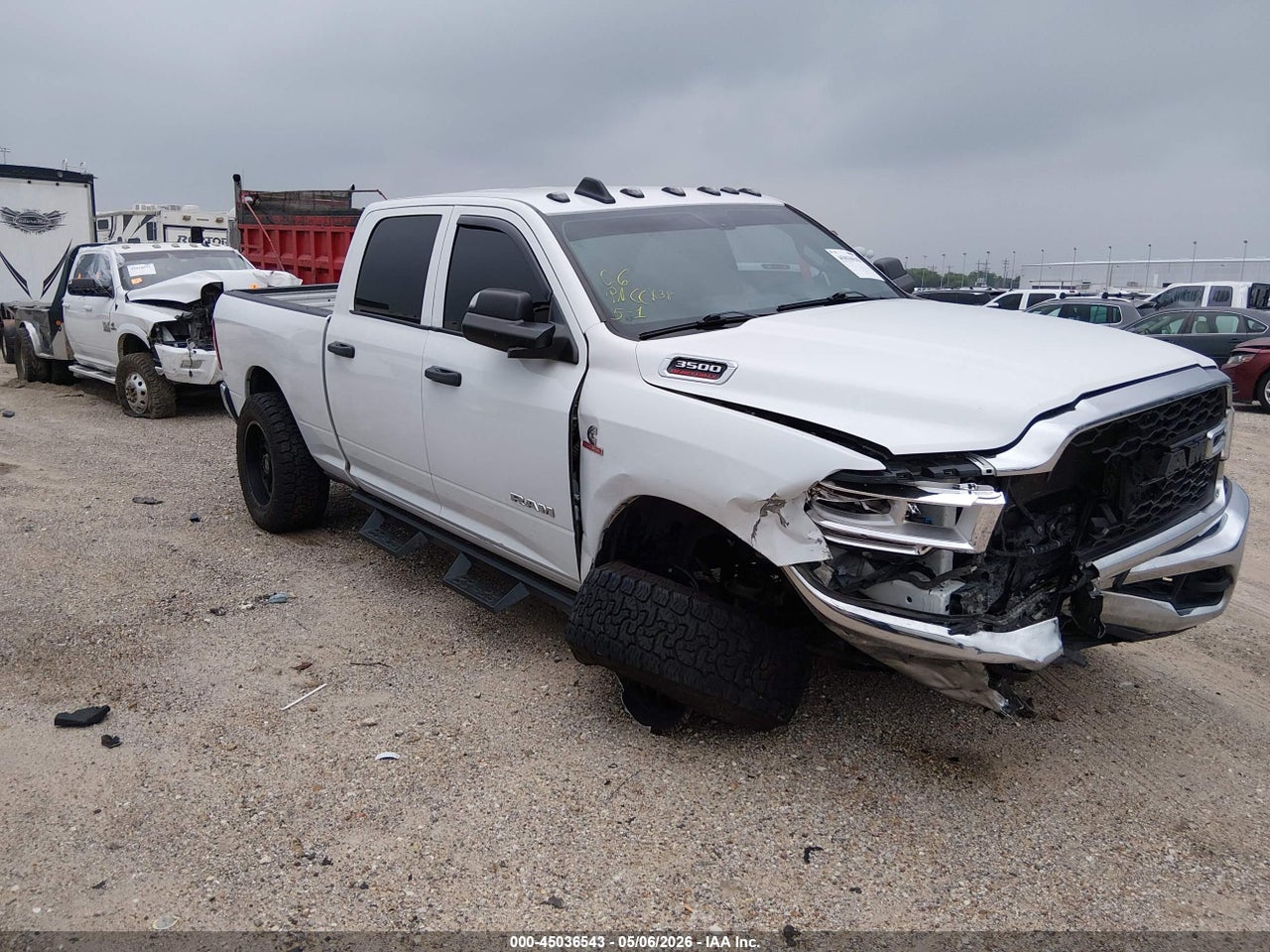 3C63R3CL6NG****** · 2022 RAM 3500 TRADESMAN  4X4 6'4 BOX