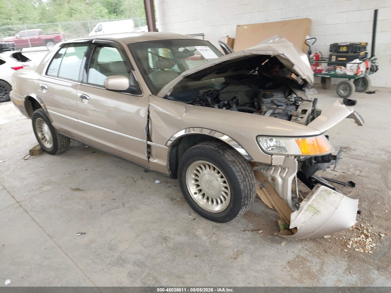 2MEFM75WXWX****** · 1998 MERCURY GRAND MARQUIS