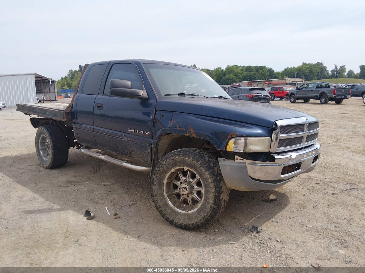 1B7KF23Z8YJ****** · 2000 DODGE RAM 2500 ST