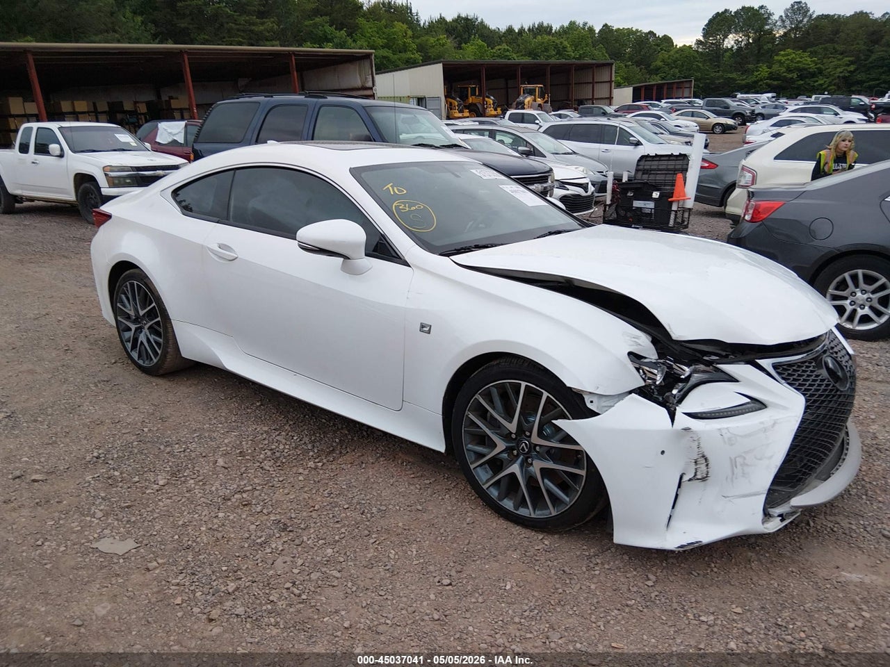JTHHA5BC6H5****** · 2017 LEXUS RC 200T
