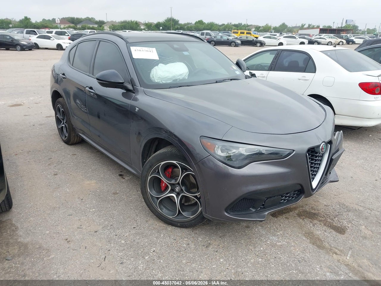 2024 ALFA ROMEO STELVIO TI AWD