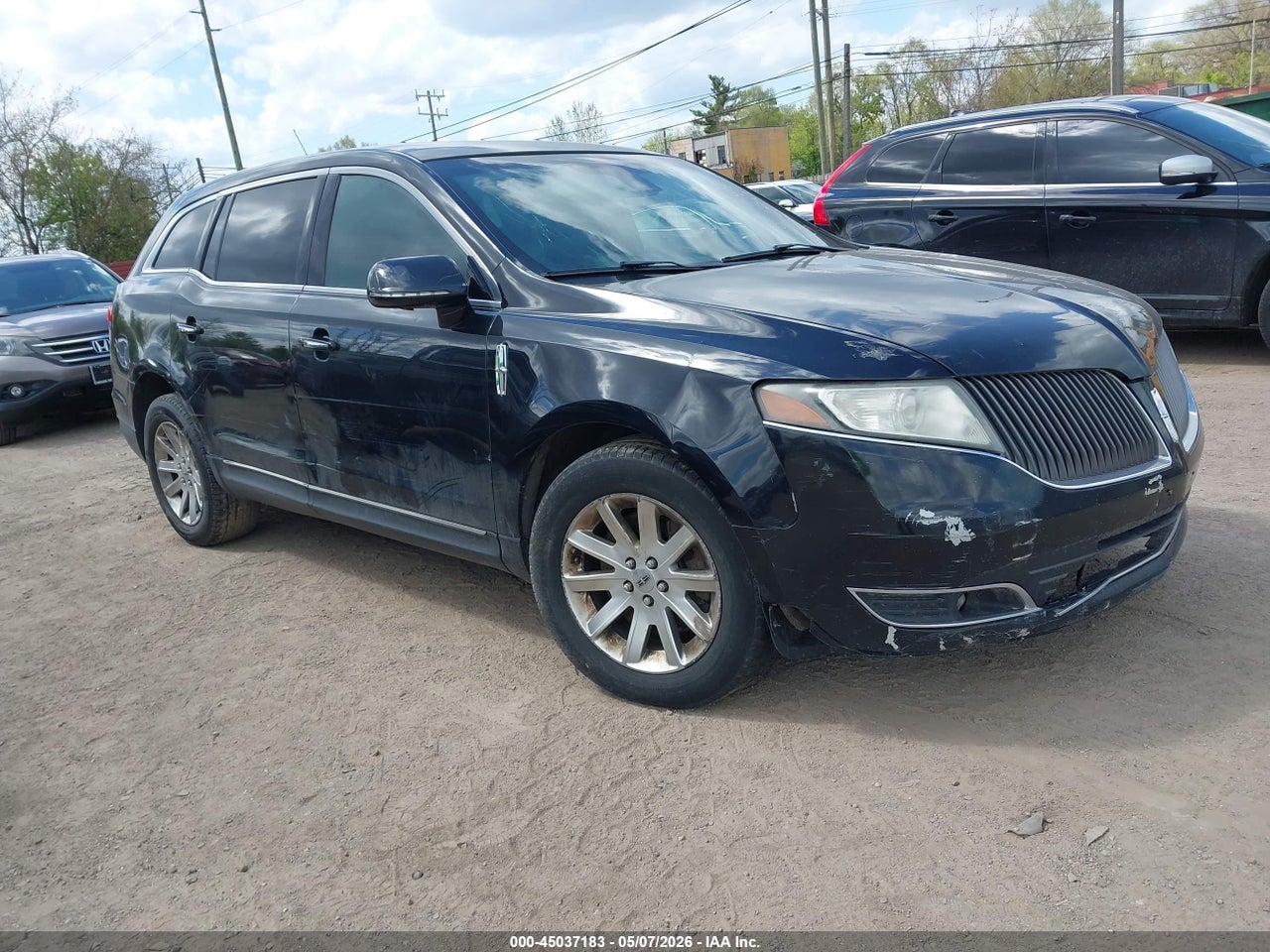 2013 LINCOLN MKT LIVERY