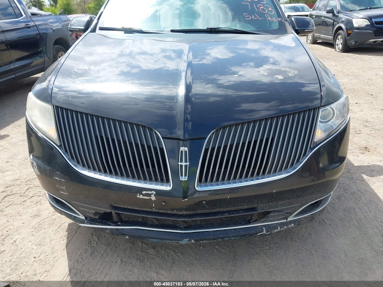 2013 LINCOLN MKT LIVERY · 6/11