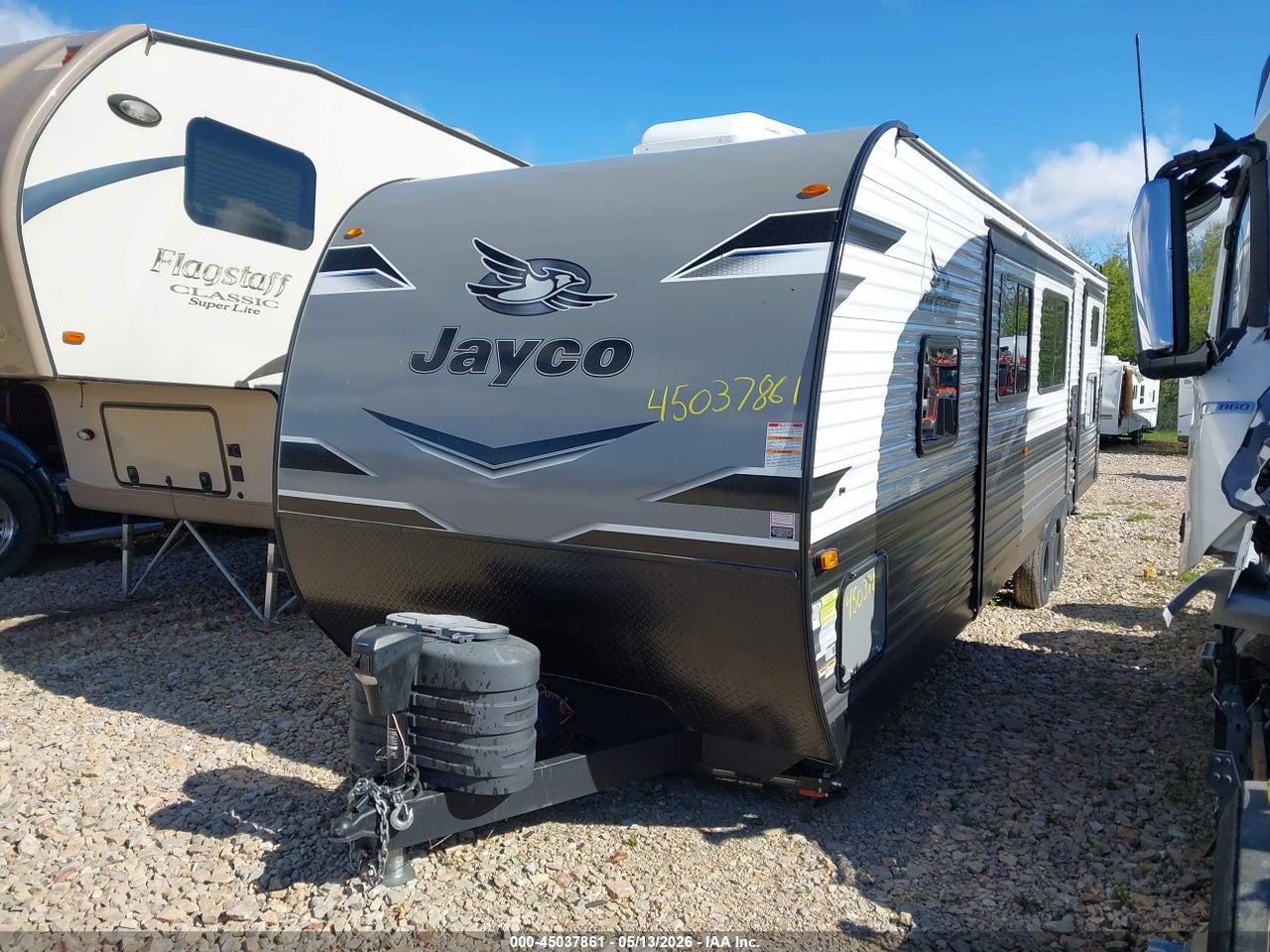 2024 JAYCO JAY FLIGHT · 2/11