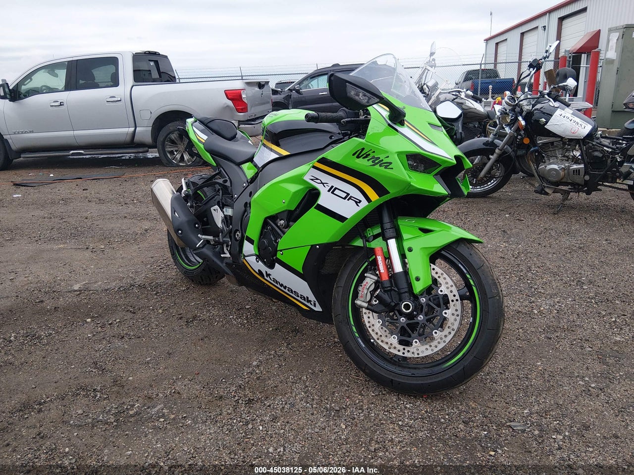 2025 KAWASAKI ZX1002 M