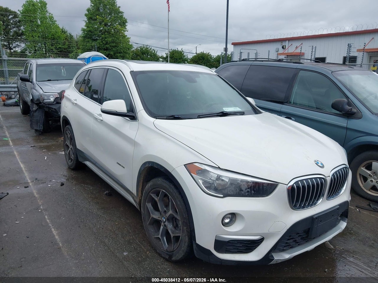 WBXHT3C33J5****** · 2018 BMW X1 XDRIVE28I