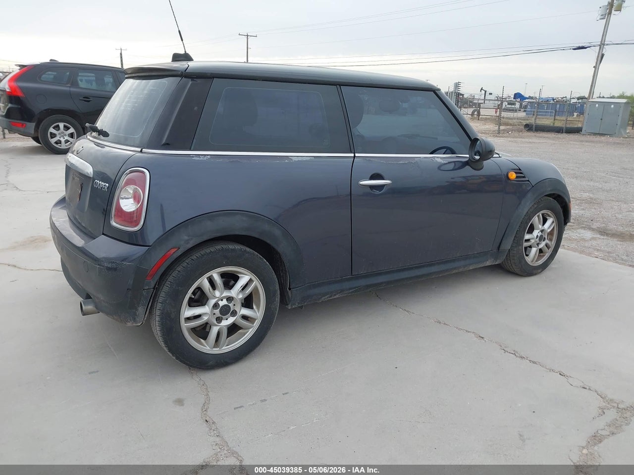2013 MINI HARDTOP COOPER · 4/11