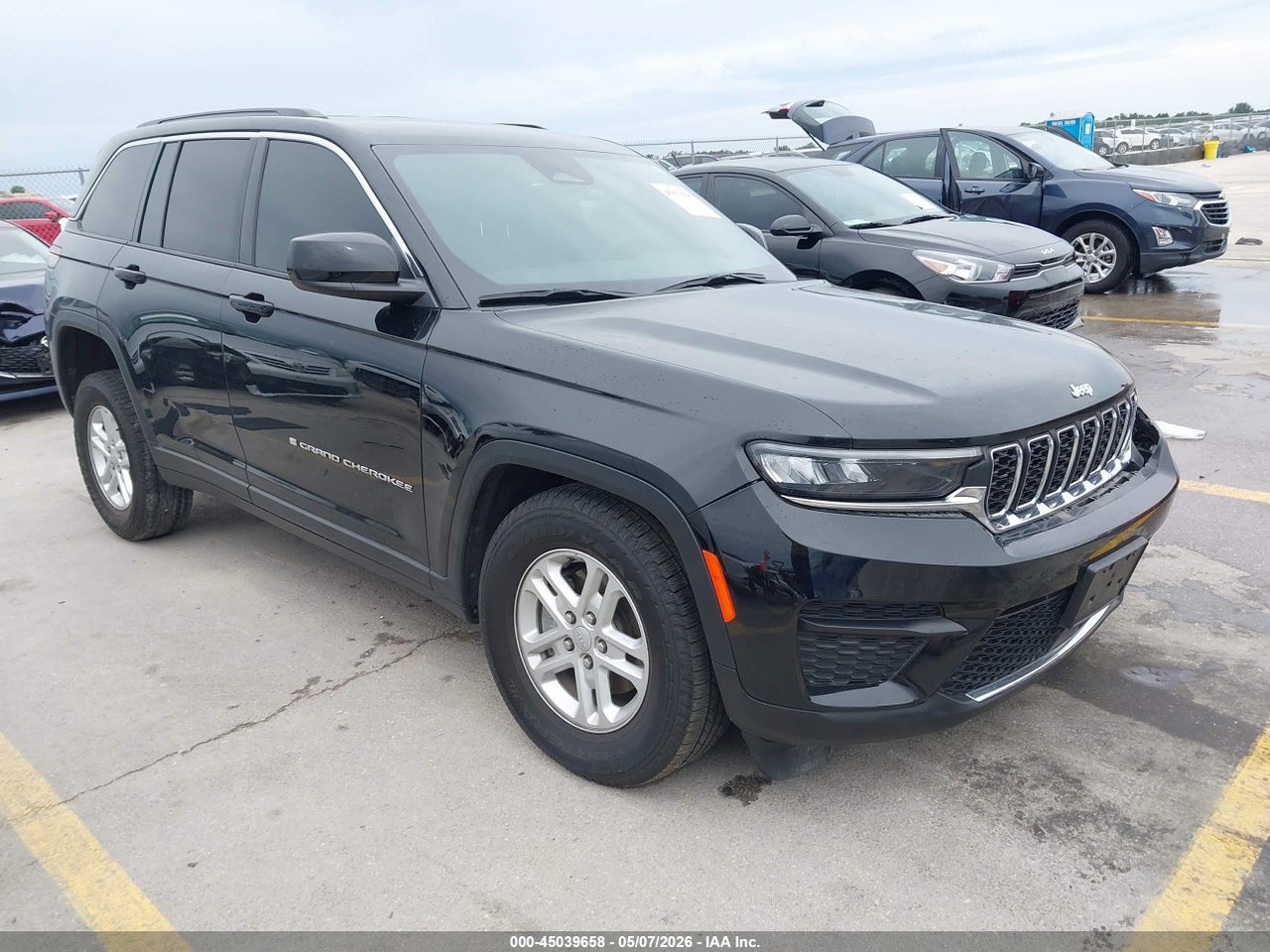 1C4RJGAG1SC****** · 2025 JEEP GRAND CHEROKEE LAREDO 4X2
