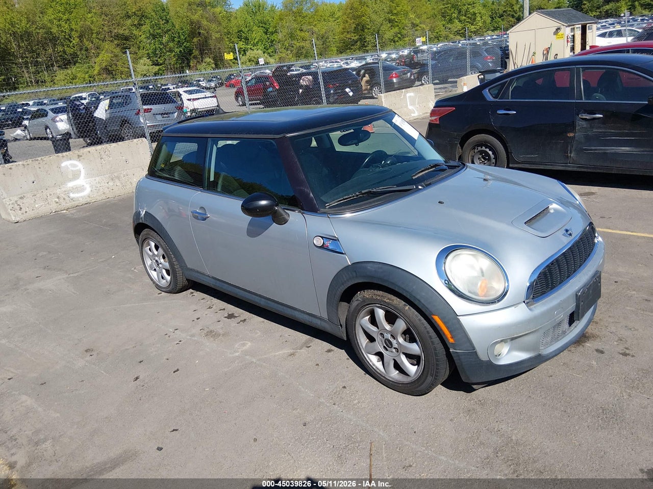 WMWMF73599T****** · 2009 MINI COOPER S