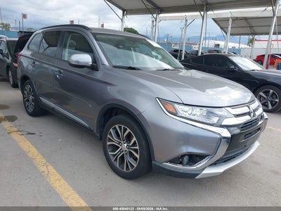 JA4AD3A38GZ****** · 2016 MITSUBISHI OUTLANDER SEL