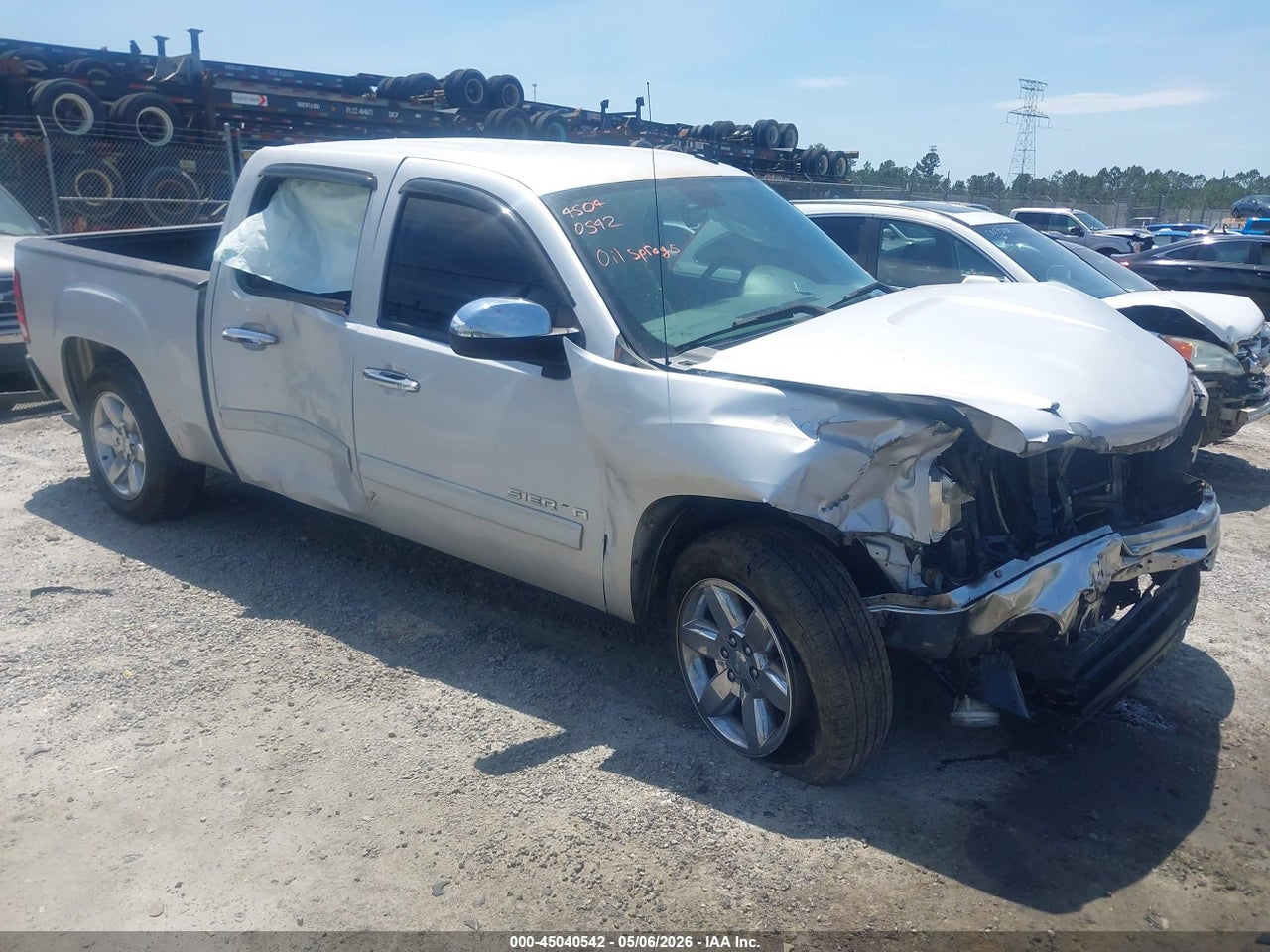 3GTP1WE01DG****** · 2013 GMC SIERRA 1500 SLT