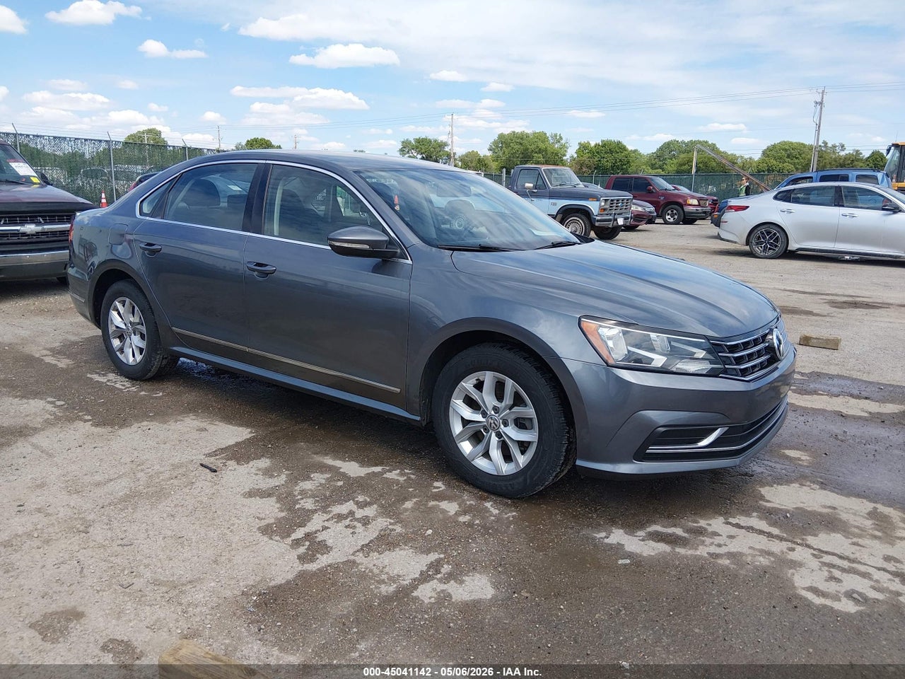 1VWAS7A32GC****** · 2016 VOLKSWAGEN PASSAT 1.8T S