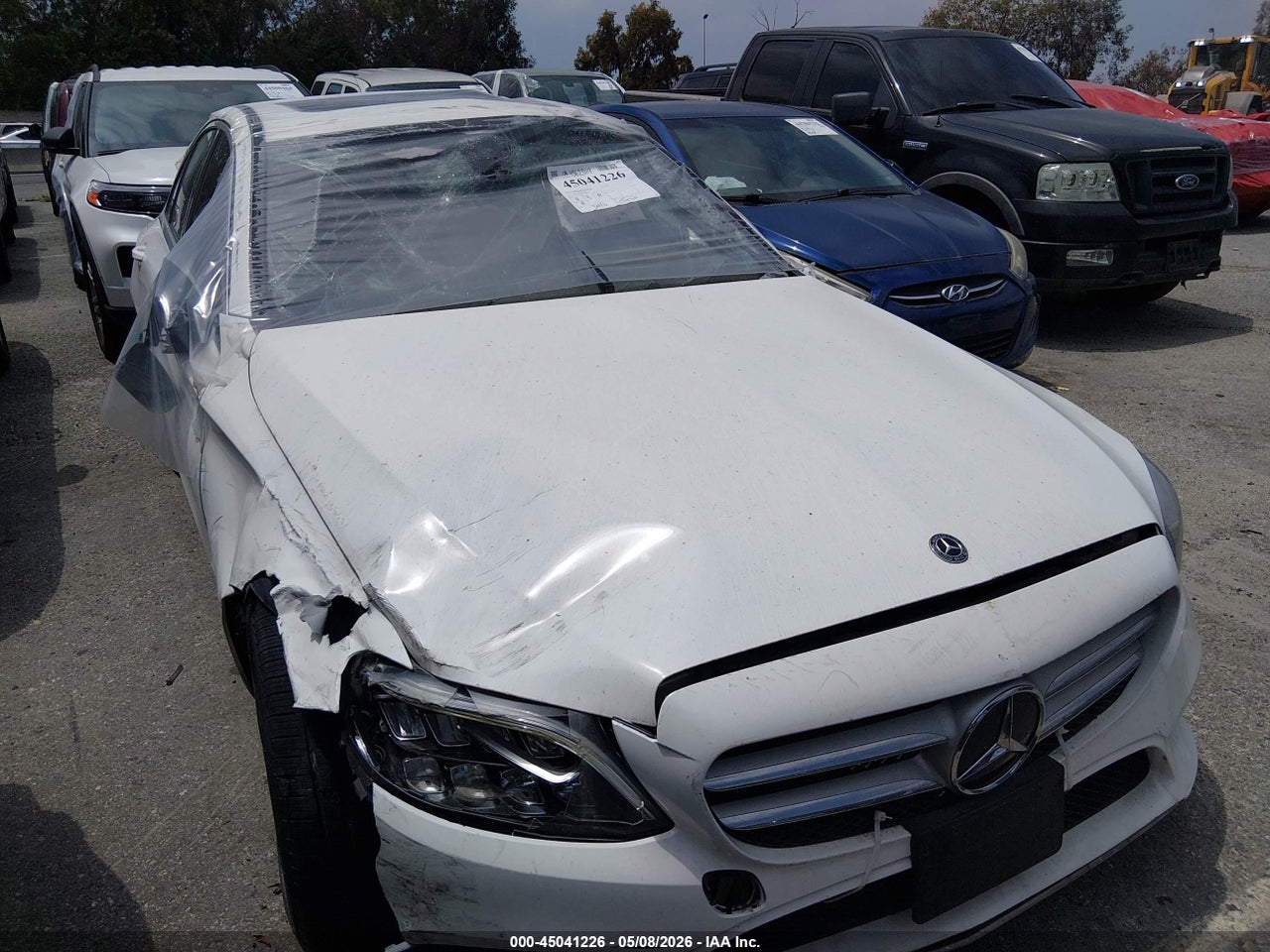 55SWF8DB4KU****** · 2019 MERCEDES-BENZ C 300