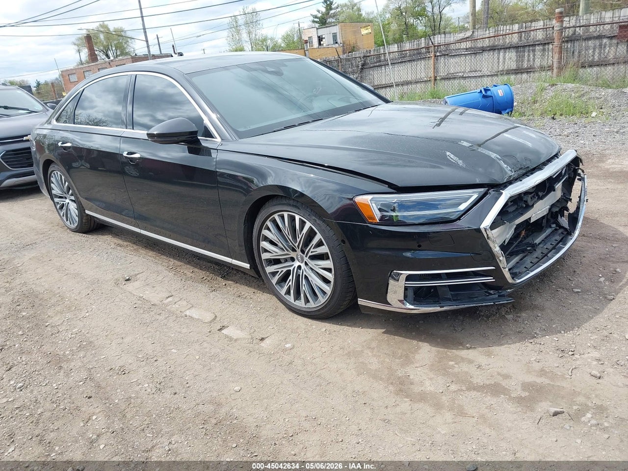 WAU8DAF83KN****** · 2019 AUDI A8 L 55