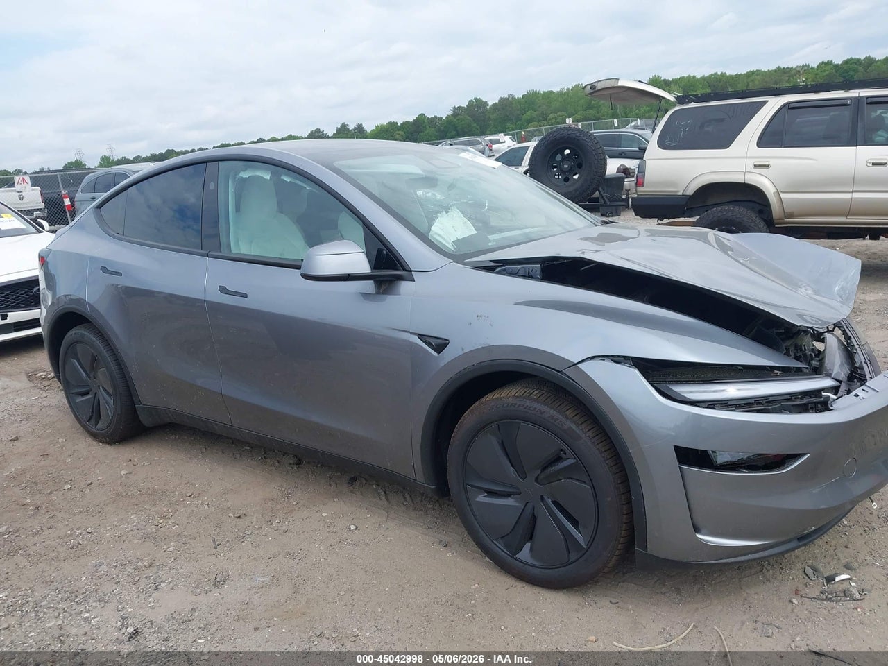 7SAYGDEE1TA****** · 2026 TESLA MODEL Y ALL-WHEEL DRIVE/LONG RANGE LAUNCH SERIES/PREMIUM ALL-WHEEL DRIVE