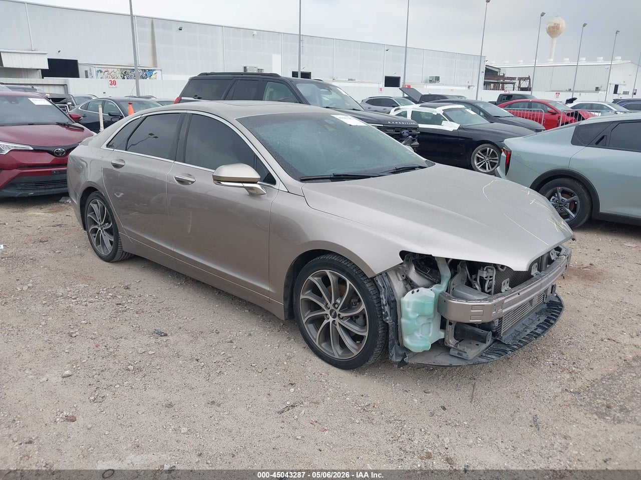 3LN6L5E92JR****** · 2018 LINCOLN MKZ RESERVE