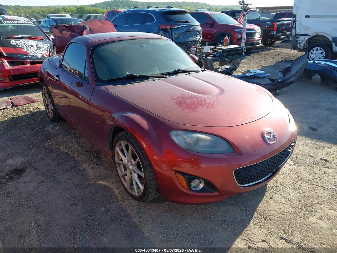 JM1NC2PF2B0****** · 2011 MAZDA MX-5 MIATA GRAND TOURING