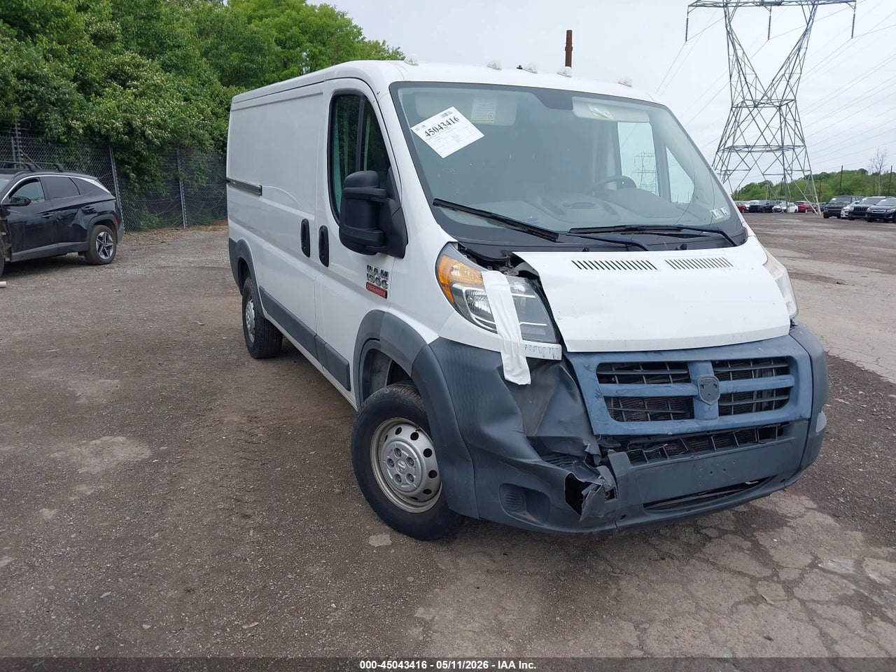 3C6TRVAG9HE****** · 2017 RAM PROMASTER 1500 LOW ROOF 136 WB