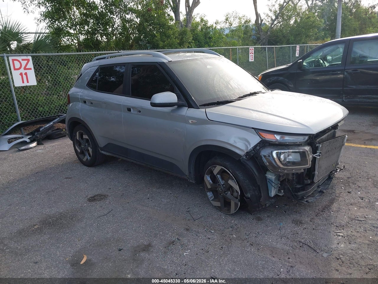 KMHRC8A31PU****** · 2023 HYUNDAI VENUE SEL