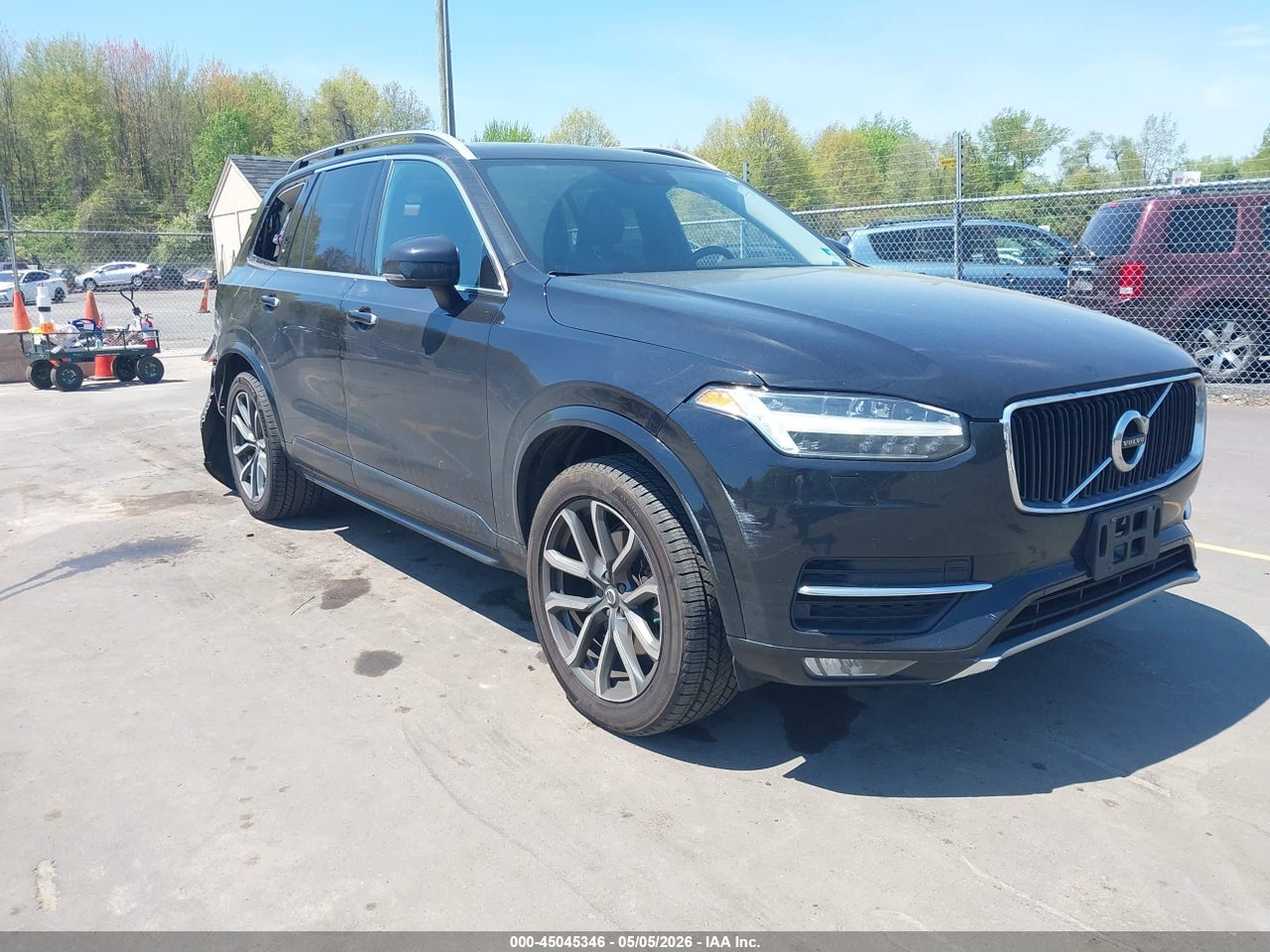 YV4102PK8J1****** · 2018 VOLVO XC90 T5 MOMENTUM