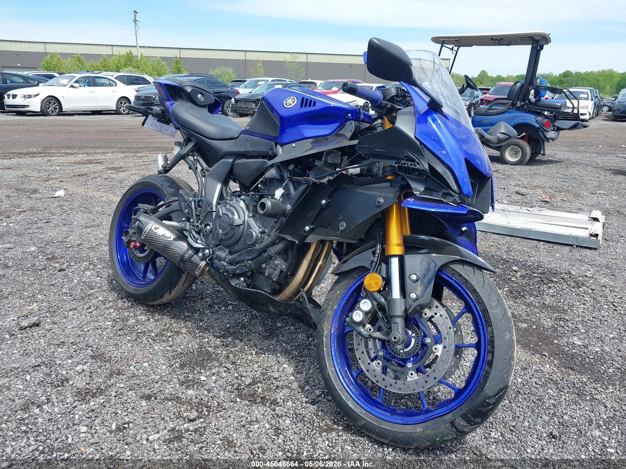 JYARM38E8SA****** · 2025 YAMAHA YZFR7